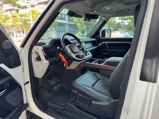LAND ROVER路華 DEFENDER  第8張相片