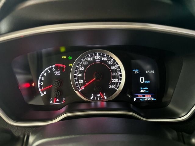 TOYOTA豐田 ALTIS  第19張相片