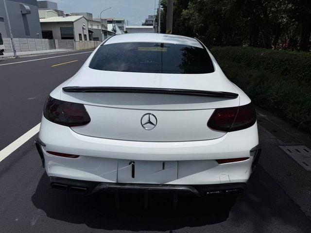 M-BENZ賓士 C250  第8張相片