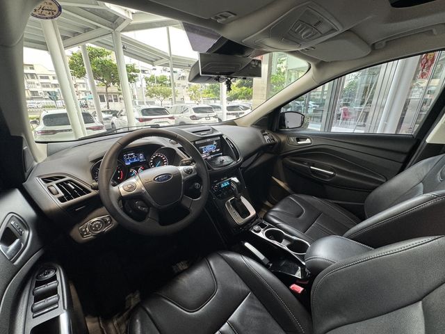 FORD福特 KUGA  第7張相片