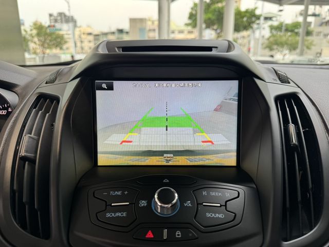 FORD福特 KUGA  第14張相片