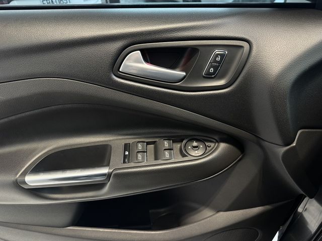 FORD福特 KUGA  第16張相片