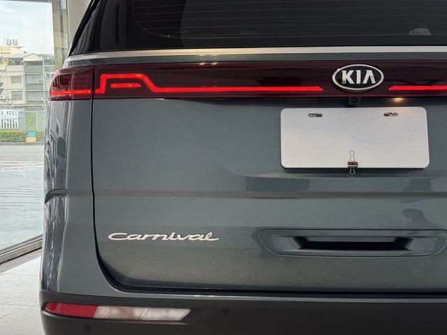KIA起亞 CARNIVAL  第3張相片