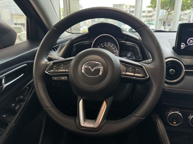 MAZDA馬自達 MAZDA 2  第6張相片