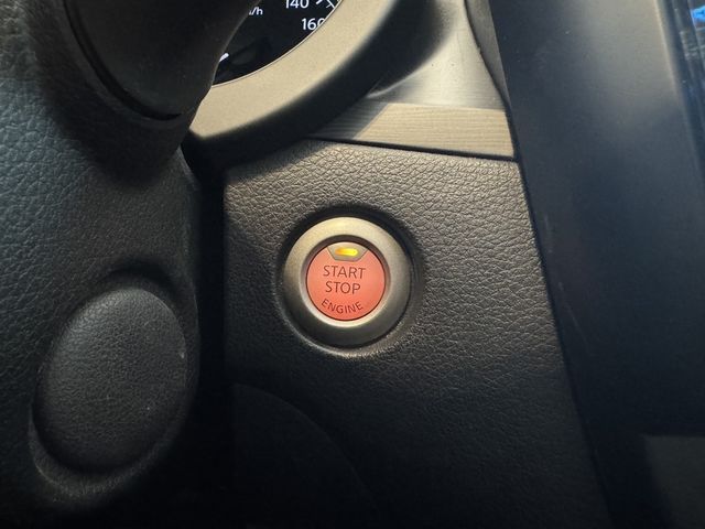 NISSAN日產 TIIDA  第18張相片