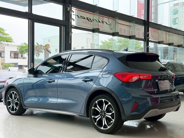 FORD福特 FOCUS ACTIVE  第17張相片