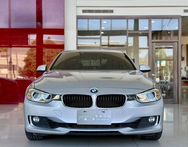 BMW寶馬 320I  第2張相片