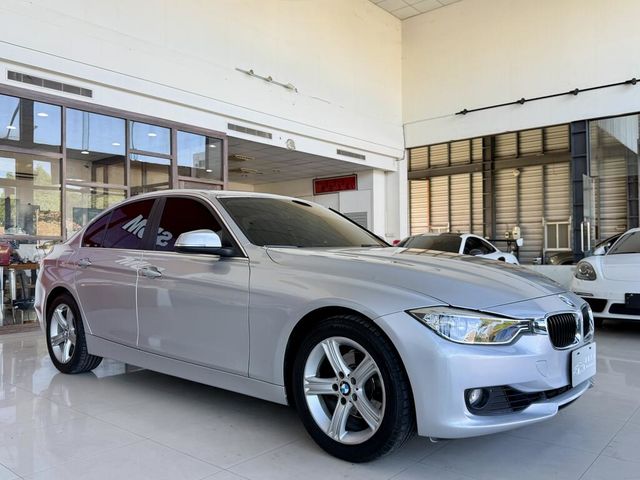 BMW寶馬 320I  第3張相片