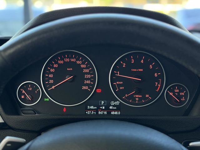 BMW寶馬 320I  第6張相片