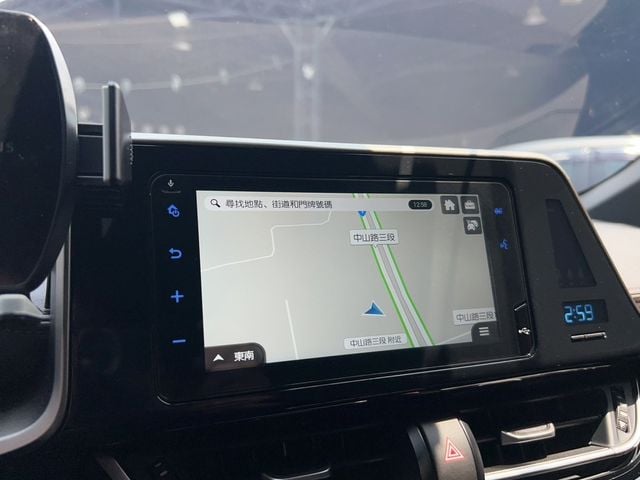 TOYOTA豐田 C-HR  第6張相片
