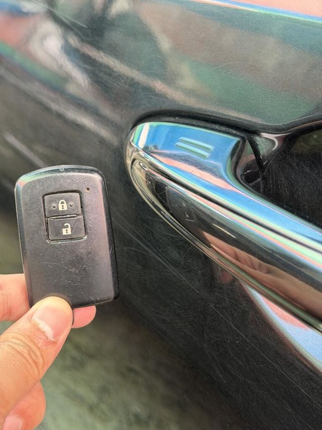 TOYOTA豐田 RAV4  第5張相片