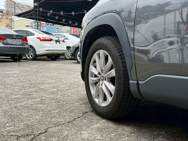 TOYOTA豐田 COROLLA CROSS  第4張相片