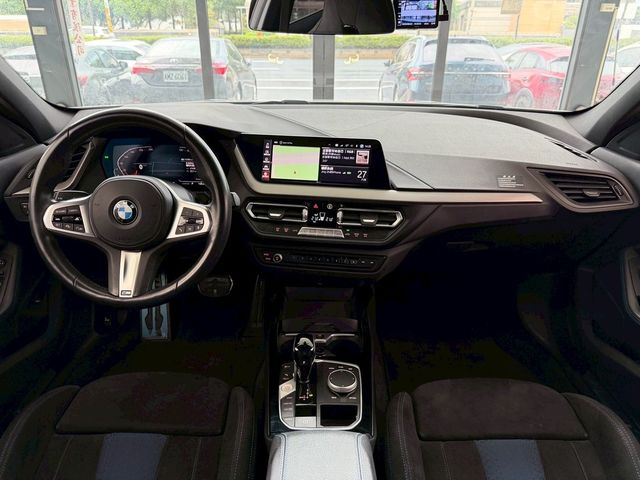 BMW寶馬 118I  第15張相片
