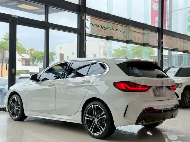 BMW寶馬 118I  第17張相片