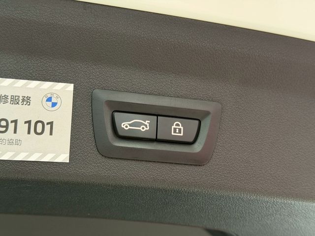 BMW寶馬 118I  第18張相片