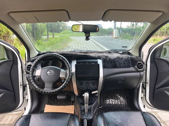 ✔優質代步車✔原鈑件✔里程保證✔實用大空間✔安卓機✔倒車顯影✔衛星導航✔附認證及保固  第8張相片