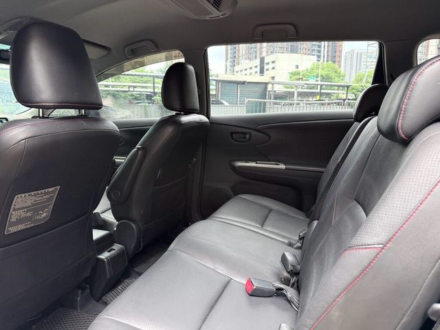 TOYOTA豐田 WISH  第13張相片