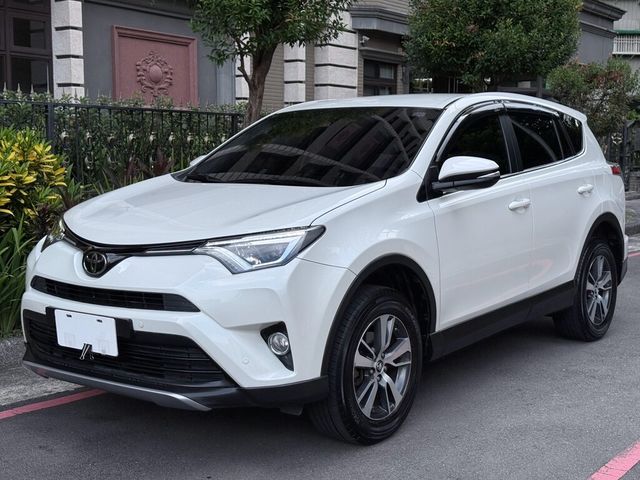 TOYOTA豐田 RAV4  第1張相片
