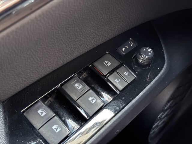 TOYOTA豐田 PRIUS  第9張相片