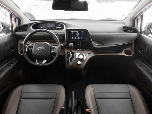 2023年 TOYOTA豐田 SIENTA 白 1.8／I-KEY.定速.盲點.車偏.電滑門  第7張相片