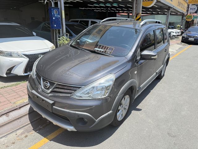 NISSAN日產 LIVINA  第2張相片