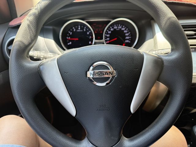 NISSAN日產 LIVINA  第9張相片