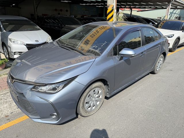TOYOTA豐田 ALTIS  第2張相片