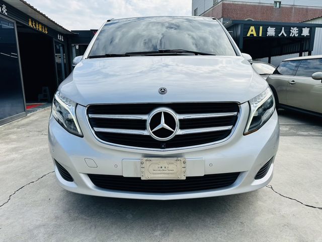 M-BENZ賓士 V250 D  第2張相片