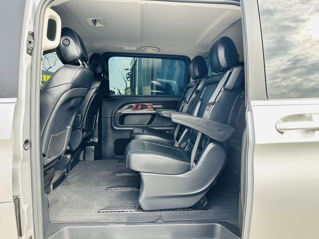 M-BENZ賓士 V250 D  第9張相片