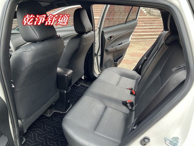極品A級認證車 行車紀錄器 抬頭顯示器 里程保證僅25618公里 全車100%原版件  第10張相片