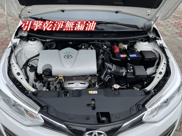 極品A級認證車 行車紀錄器 抬頭顯示器 里程保證僅25618公里 全車100%原版件  第12張相片