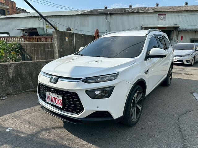 LUXGEN納智捷 URX  第1張相片