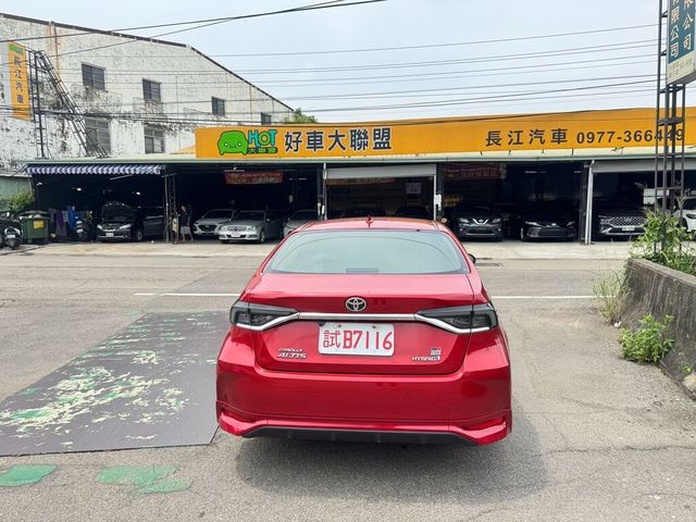 TOYOTA豐田 COROLLA ALTIS HYBRID  第5張相片