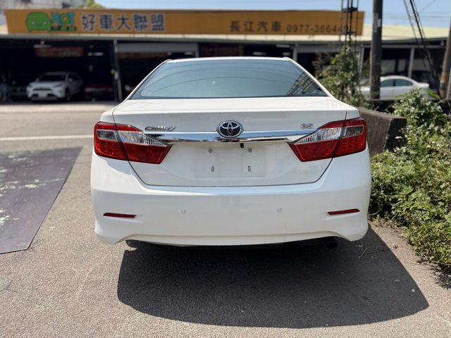 TOYOTA豐田 CAMRY  第5張相片