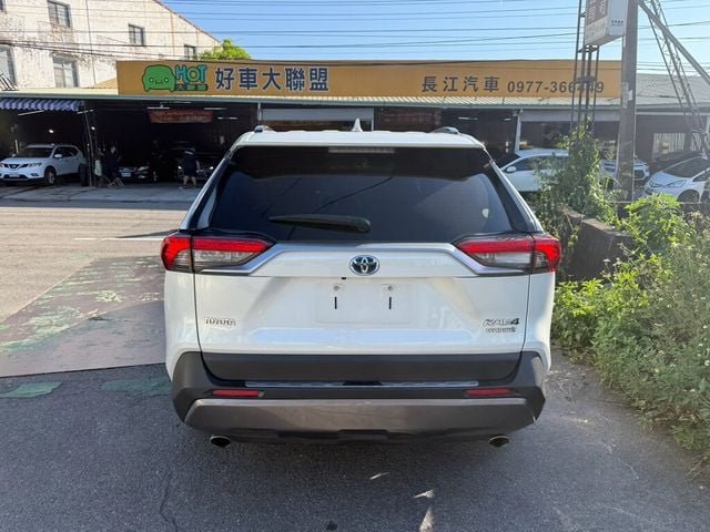 TOYOTA豐田 RAV4  第5張相片