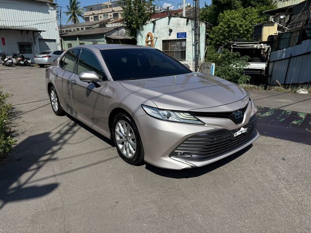 TOYOTA豐田 CAMRY HYBRID  第3張相片