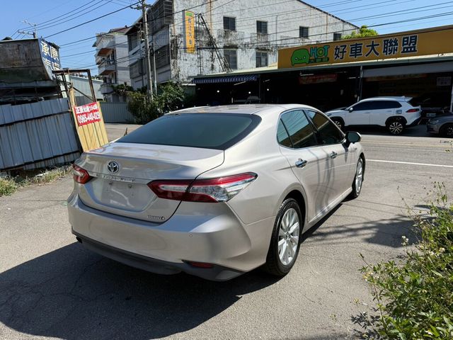 TOYOTA豐田 CAMRY HYBRID  第4張相片