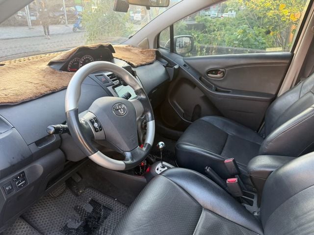 TOYOTA豐田 YARIS  第5張相片