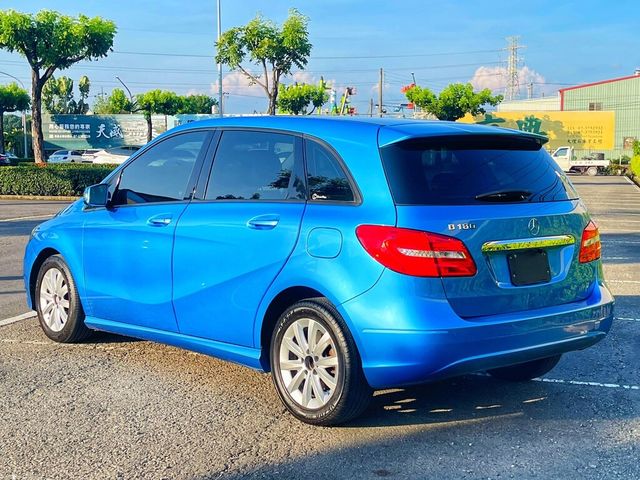 M-BENZ賓士 B180  第3張相片