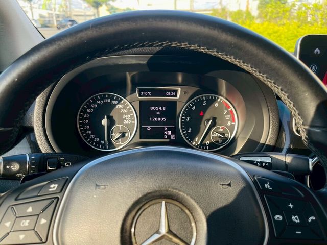 M-BENZ賓士 B180  第7張相片