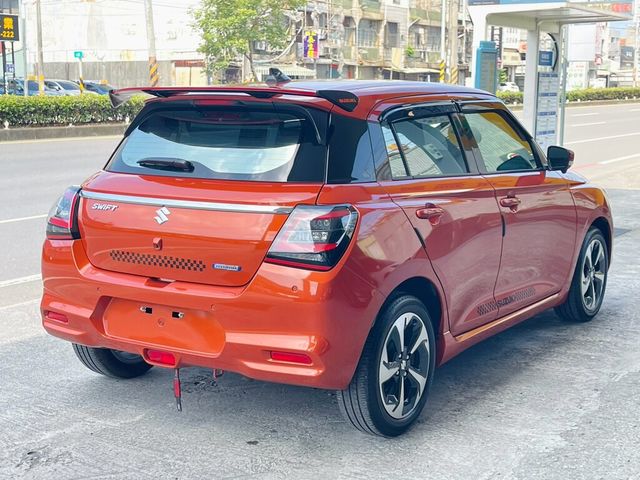 SUZUKI鈴木 SWIFT  第3張相片
