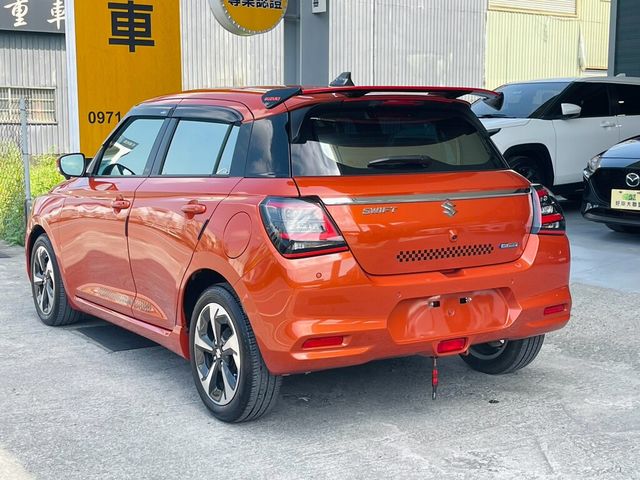 SUZUKI鈴木 SWIFT  第4張相片