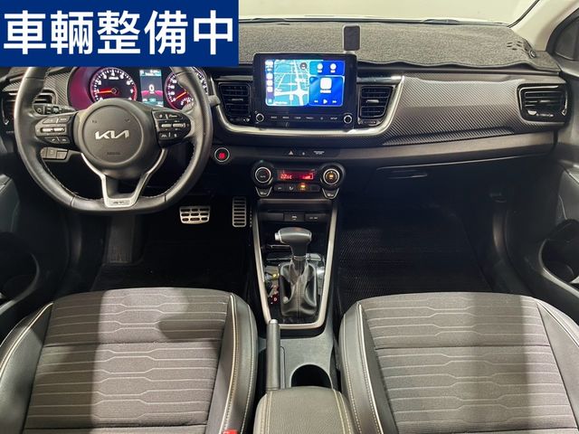 KIA起亞 STONIC  第5張相片