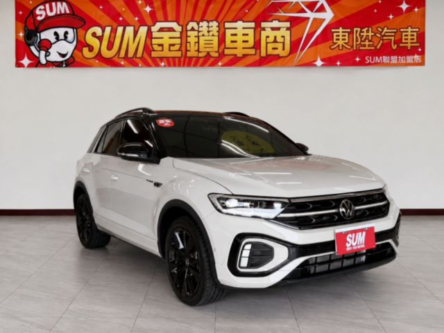 ❱❱❱稀有極品釋出僅跑六千多✅一手車✅原鈑件✅有選配套件黑化✅黑化車頂✅空力套件✅天窗✅雙前跑車座椅✅雙前座電動電熱椅  第1張相片