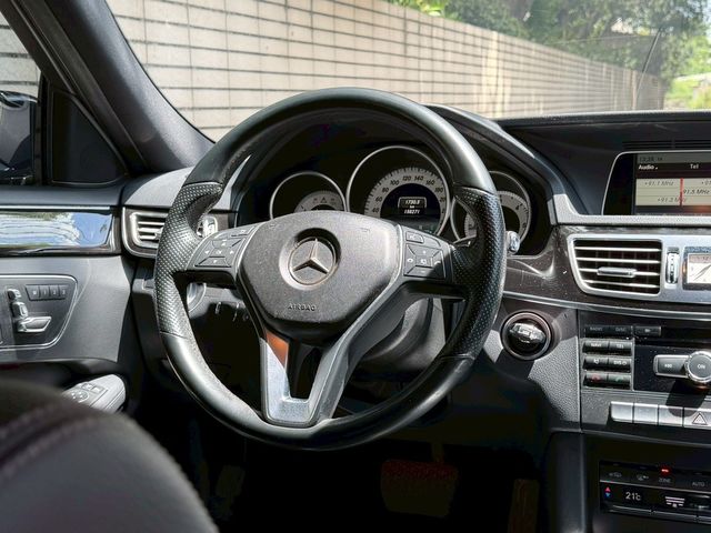 M-BENZ賓士 E220D  第6張相片