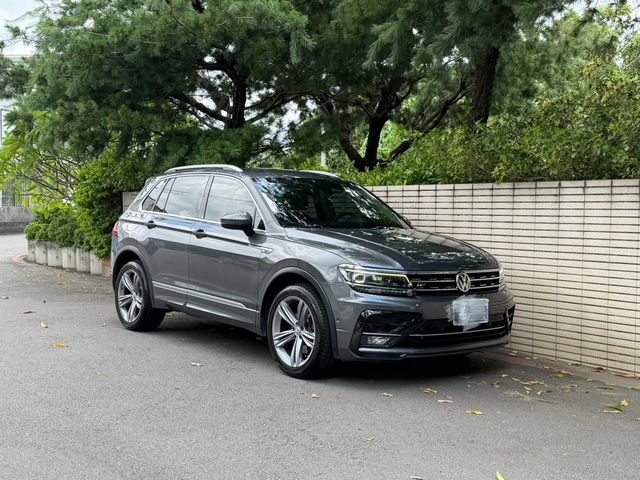 VOLKSWAGEN福斯 TIGUAN  第2張相片