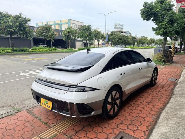 HYUNDAI現代 IONIQ6  第2張相片