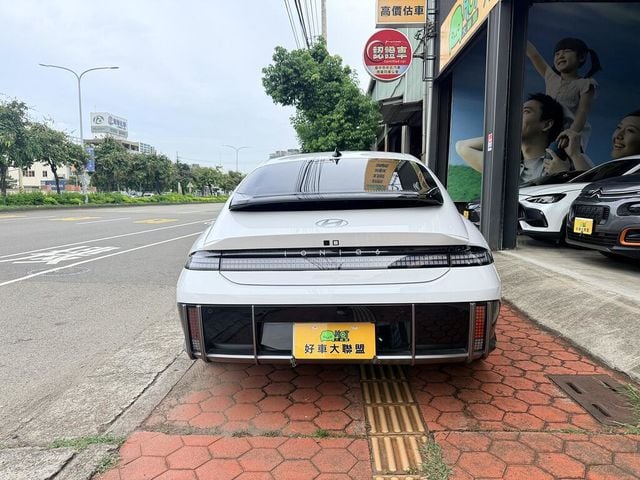 HYUNDAI現代 IONIQ6  第4張相片