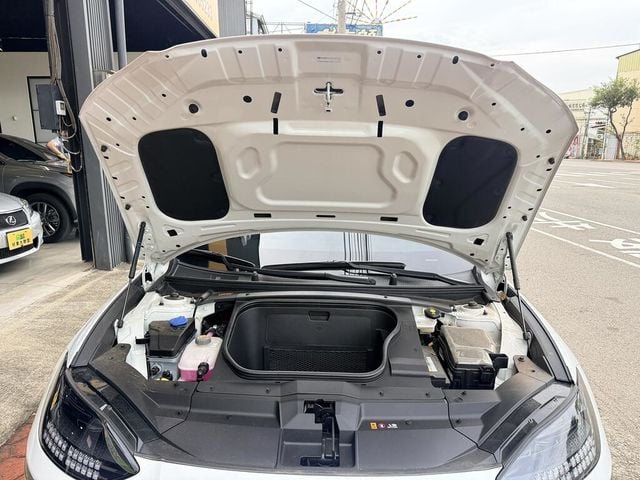 HYUNDAI現代 IONIQ6  第6張相片