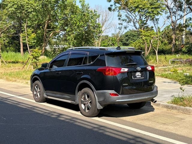 TOYOTA豐田 RAV4  第4張相片